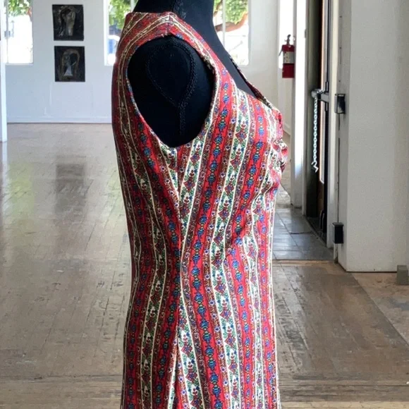 70s handcrafted polyester maxi dress - Picture 10 of 14